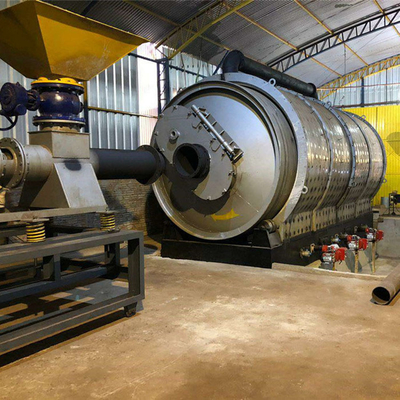 High Efficient Waste Tyre Pyrolysis To Energy Oil Machine scrap Tire Recycling Pyrolysis To Oil Plant